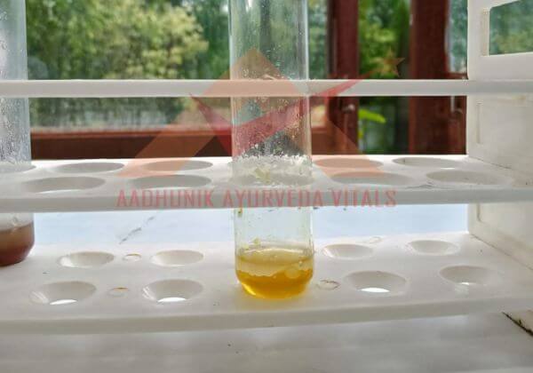 phenolic-acid-testing-in-basil-essential-oil