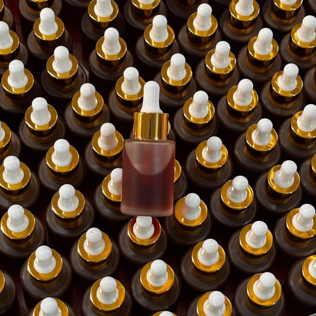 best-private-label-face-serum-manufacturer-in-india.jpg