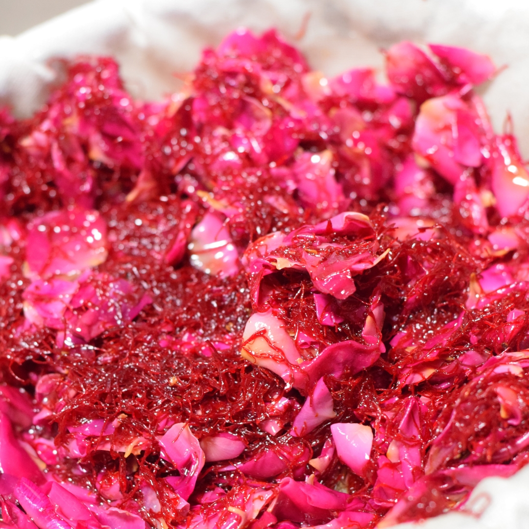 best-rose-water-manufacturer-in-india.jpg