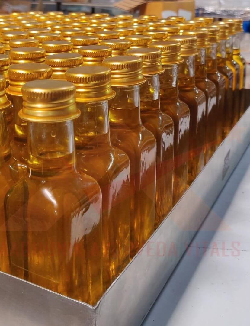 cold-pressed-jojoba-oil-private-labeling.jpg