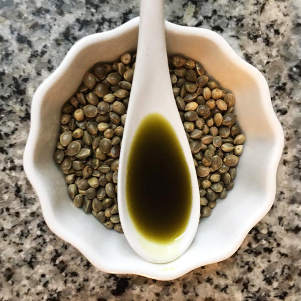 bulk suplier of hempseed-oil in India